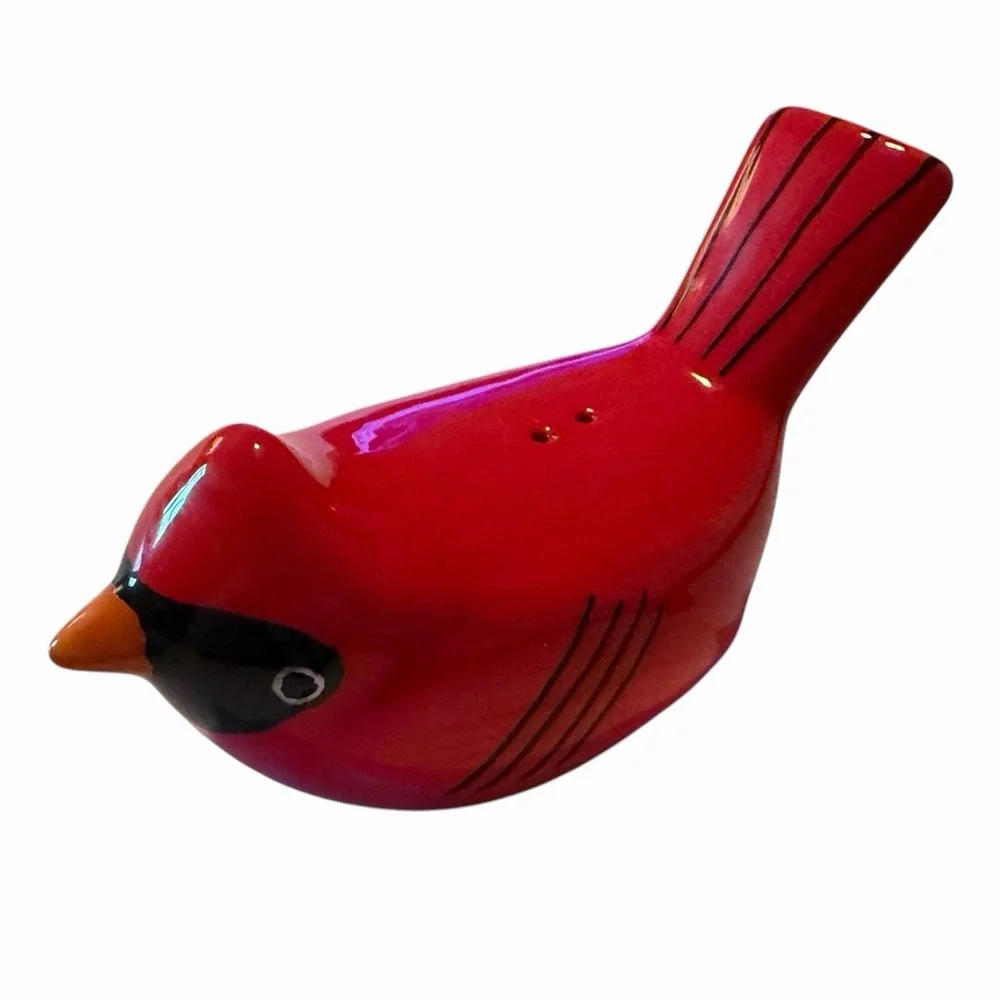 Cardinal Bird Salt & Pepper Shakers Red Ceramic Pair Cottage Farmhouse Decor